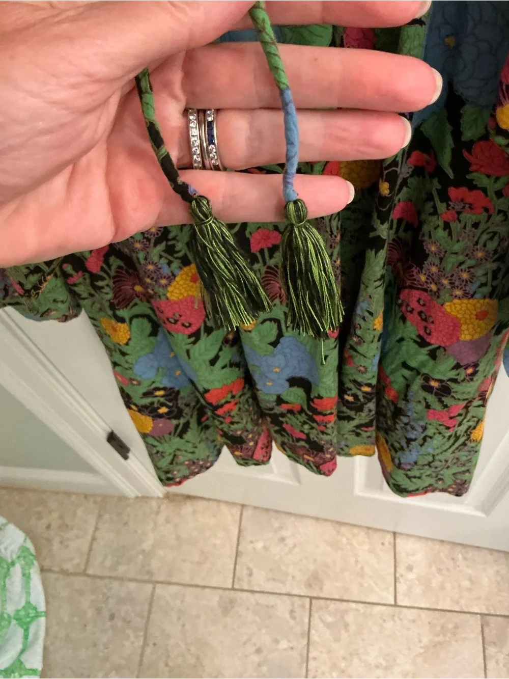 Mille Resort & Travel Daisy dress sz large - Picture 4 of 5
